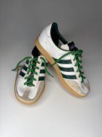 Skor Adidas 30